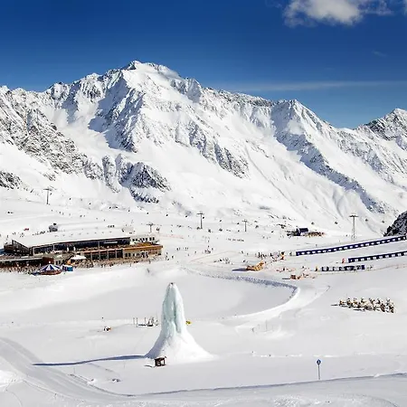 Haus Madeleine Нойштифт-им-Штубайталь