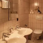 Апартаменты Haus Madeleine *