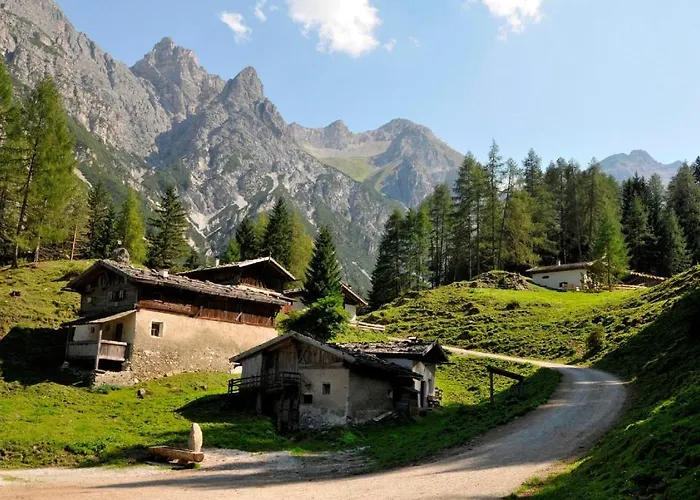 马德琳豪斯公寓 *